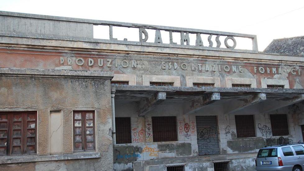 Macomer, decine di “archeo-reliquati”