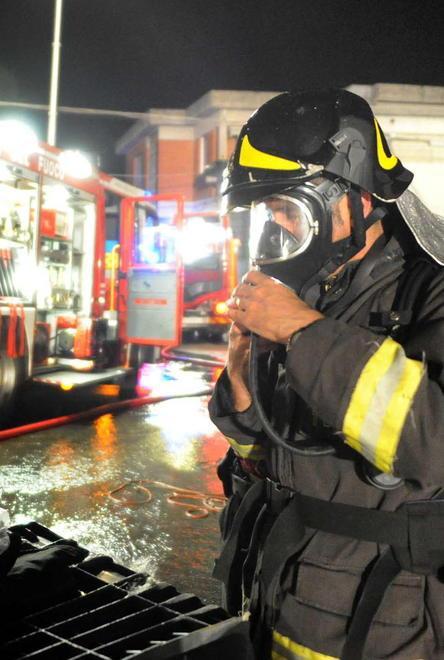 Incendio in un’abitazione per un corto circuito al pc 