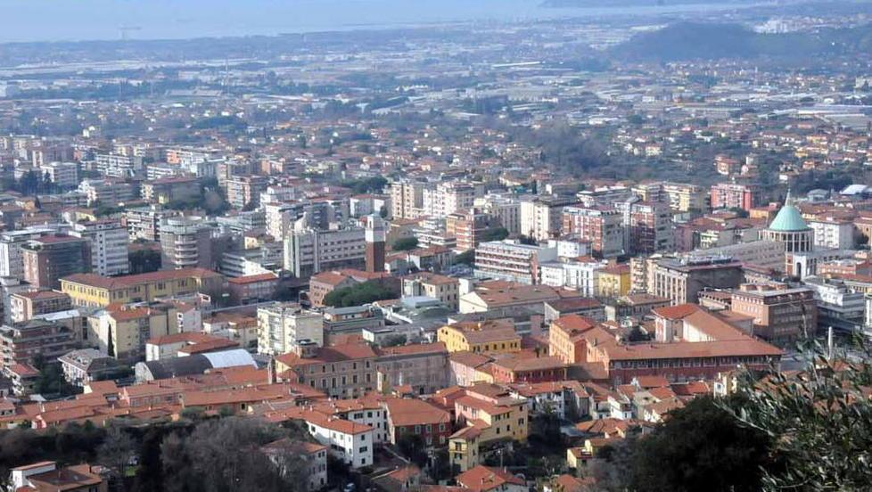 Prezzi alti e troppi disoccupati, mercato immobiliare congelato 