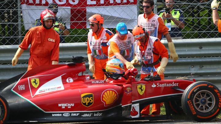 Disastro delle Ferrari nel Gp di casa