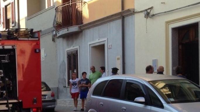 Esplosione in casa: coniugi ustionati
