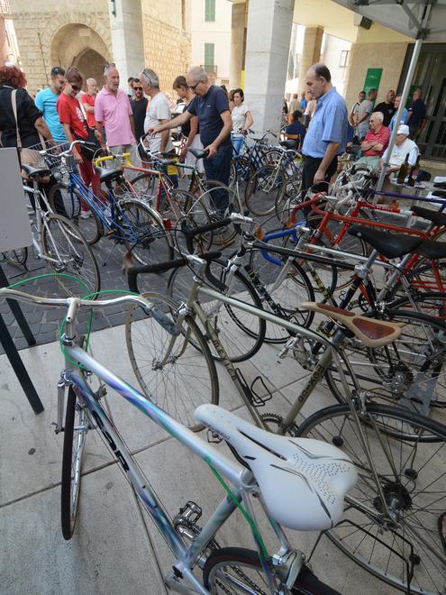 Alfa Romeo e biciclette, il vintage che piace 