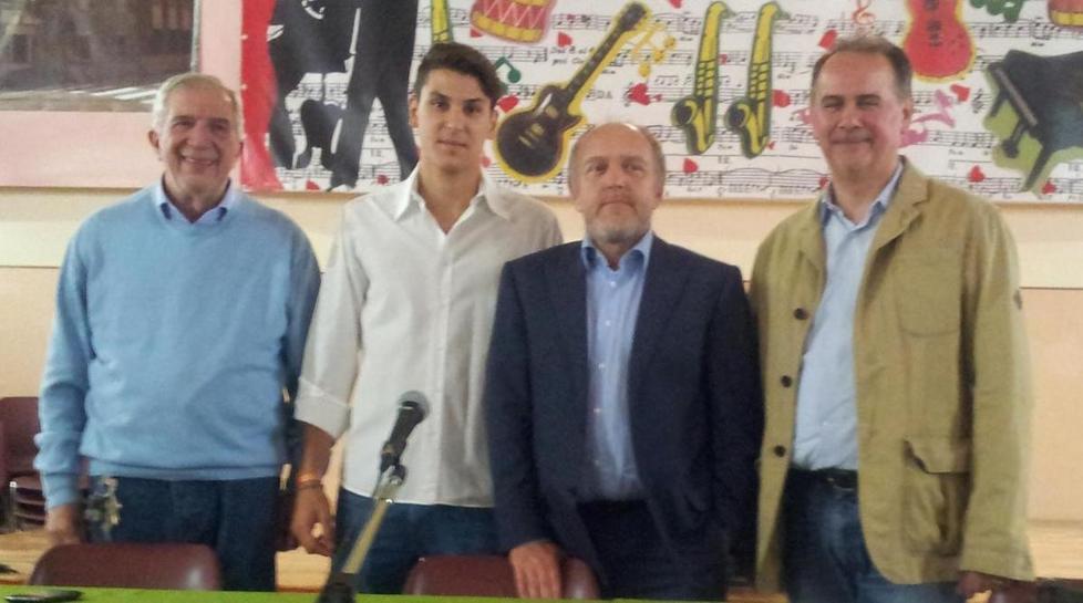 Tagliani alla festa del Psi «Ma i colleghi hanno capito»