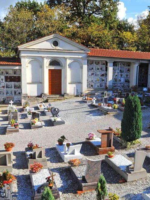 Cimiteri, il Cis perde la gara per la gestione 