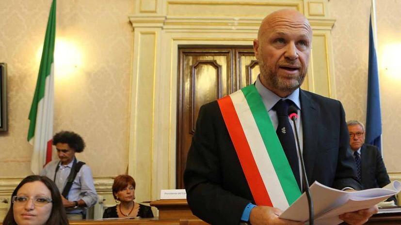 Il Movimento 5 Stelle riscrive il programma di Nogarin