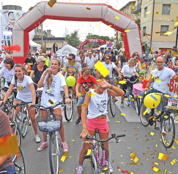 Una pioggia di premi per la Biciclettata più pazza del mondo 