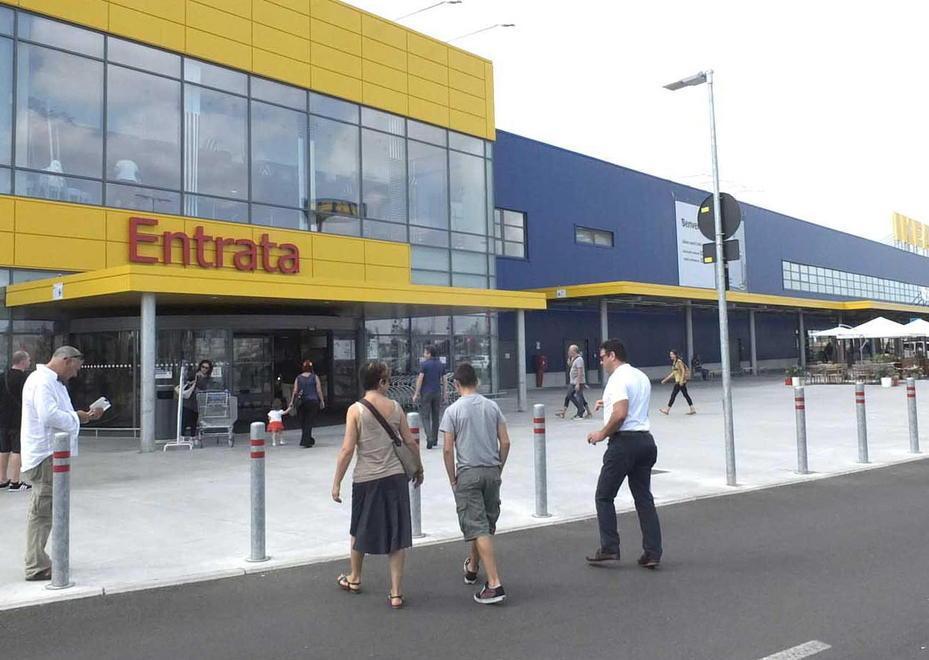 Ikea, primi sorrisi pisani già un milione di visitatori 