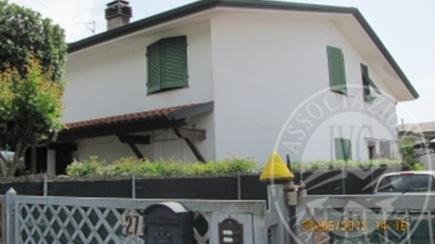 Viareggio, al Terminetto terratetto a 171mila euro