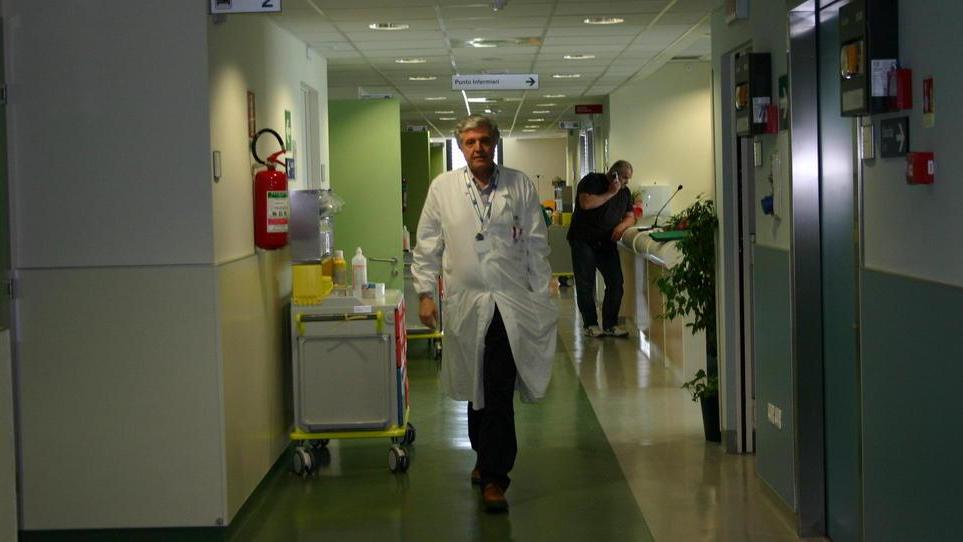 Installato in cardiologia un defibrillatore sotto pelle