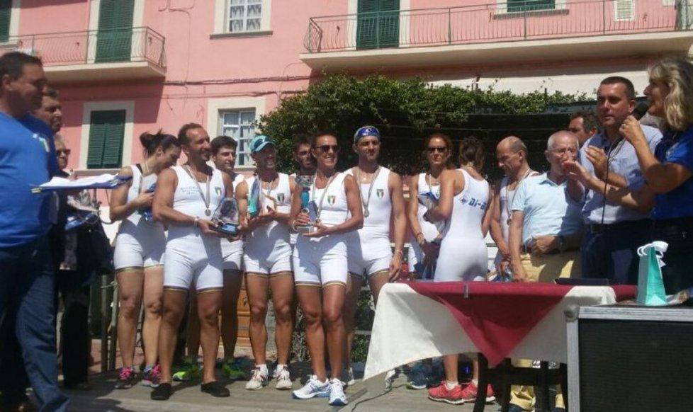 Stracciato il record delle 24 ore Martelli fa l’impresa con altri 9 