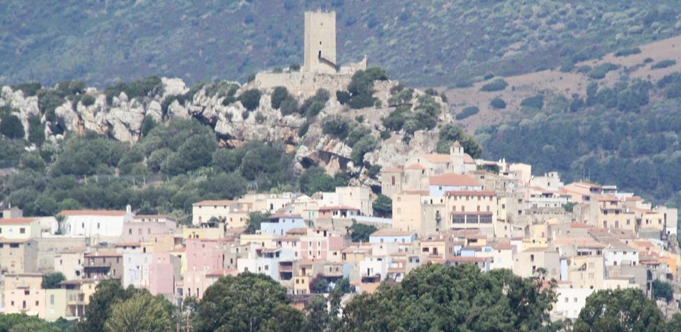 Parcheggi in spiaggia, l’estate a Posada frutta 75mila euro 