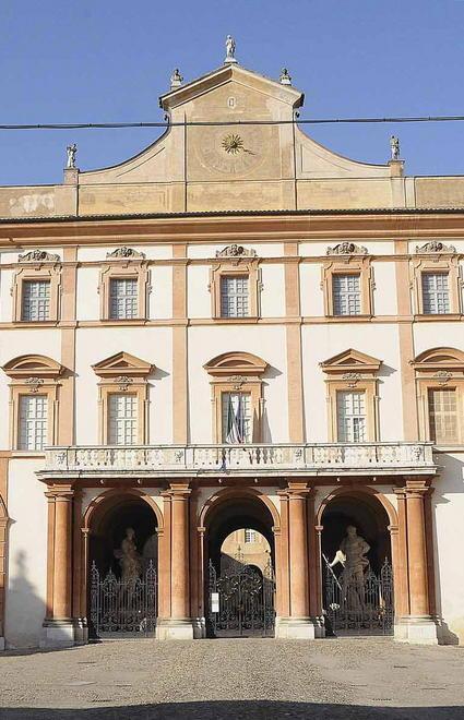 Il palazzo ducale su Wikipedia 