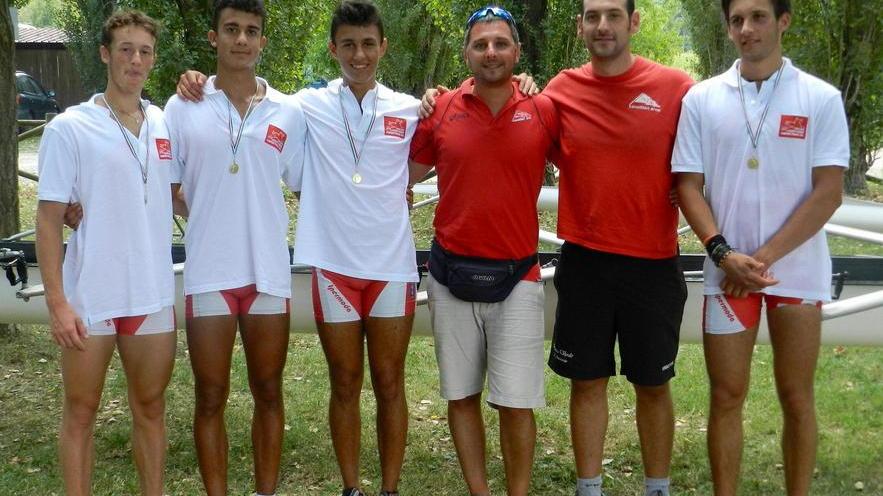 La Canottieri Arno domina i Regionali a Chiusi