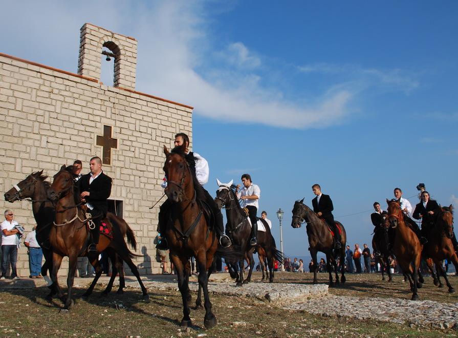 Madonna di Monte Alma, domenica festa campestre 