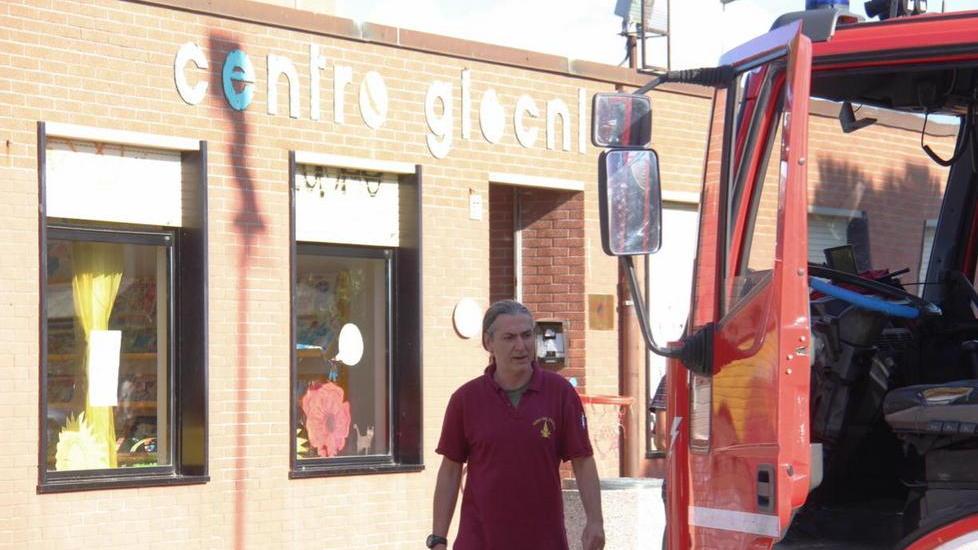 Ludoteca allagata alla Leccia mentre i bimbi giocano