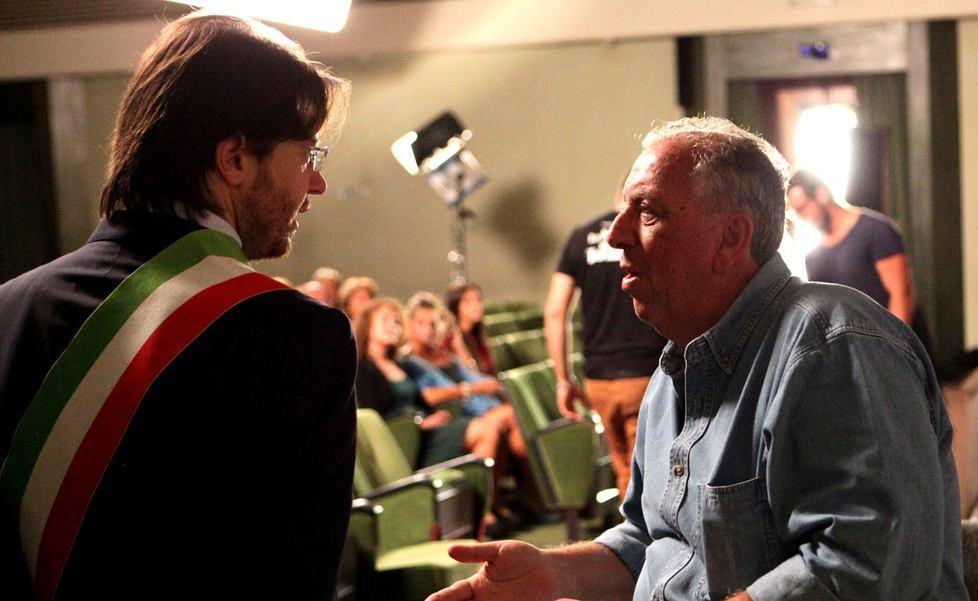 Il sindaco sul set nel ruolo di se stesso 