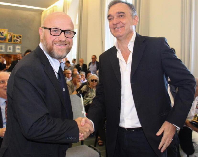 Ospedale, Rossi lancia il referendum ma Nogarin dice no 