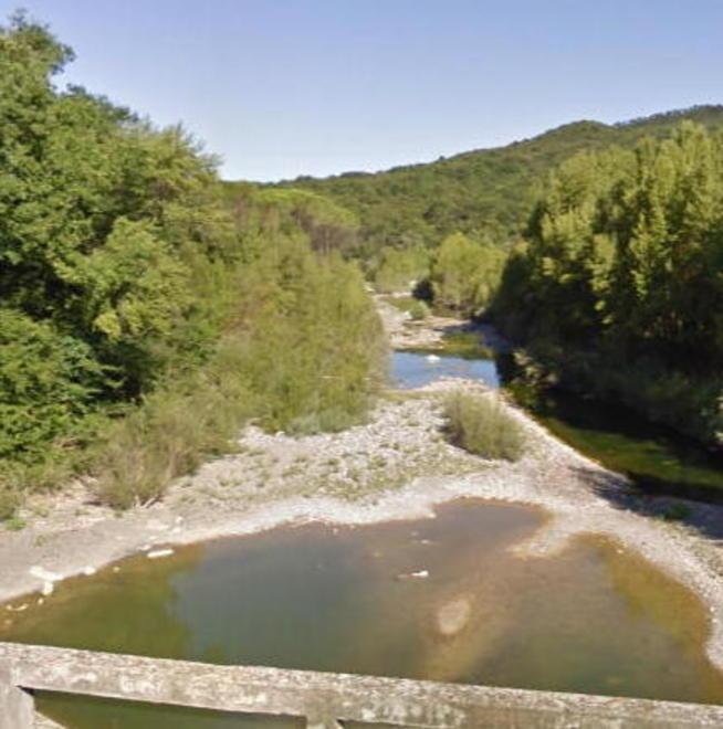 Prelievi sul fiume Cecina, si allontana la soluzione 