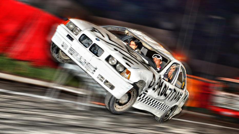 In piazzale Segni le acrobazie del Motor Mania Show