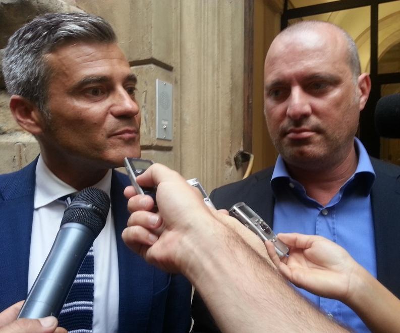 Bonaccini tre ore dal magistrato: «Io resto». Ma oggi decide Renzi 