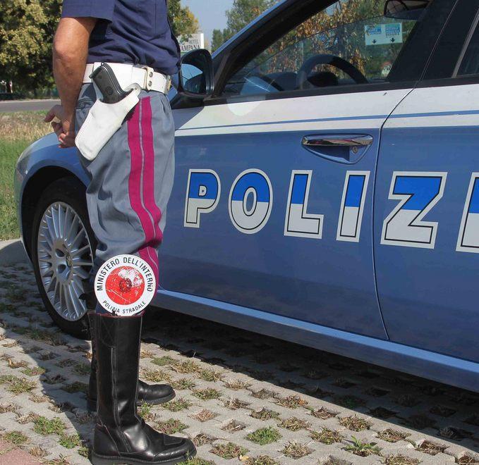 Maxi multa per un motociclista 