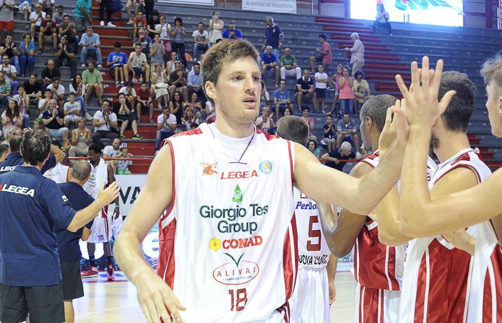 Tesi Group batte Brescia e vola in finale nel torneo del PalaCarrara 