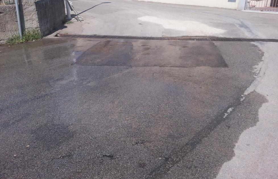 Rete idrica in tilt: via Galilei allagata