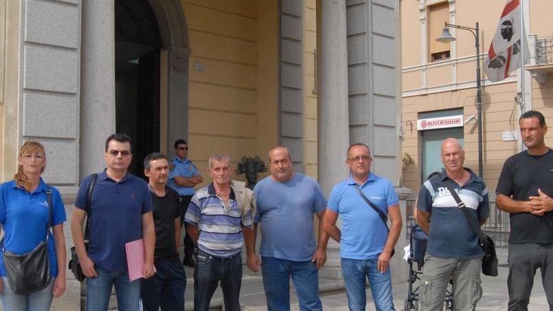 Riassunti gli 8 operai disoccupati