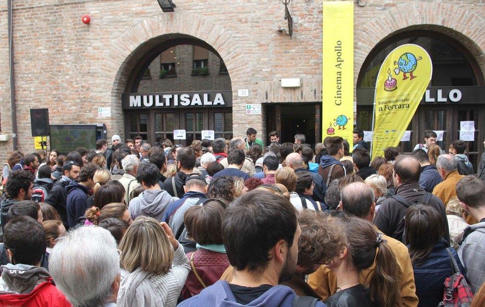 Giornali, giornalismi e tanti giornalisti 