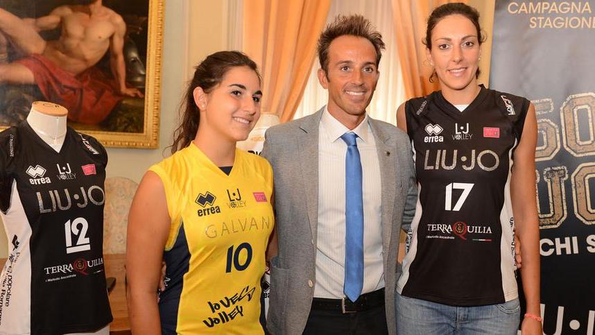Liu•Jo, un libero a tinte gialloblù