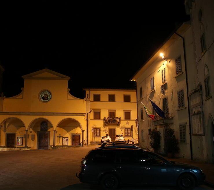 Due rapine a mano armata nel giro di dieci minuti 
