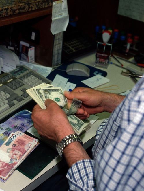  Un’assemblea sul microcredito 