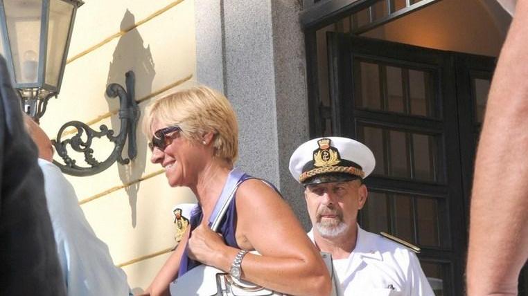 I curdi attendono le armi custodite nell’isola