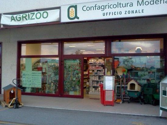 Raid nelle aziende, sempre gli stessi ladri 