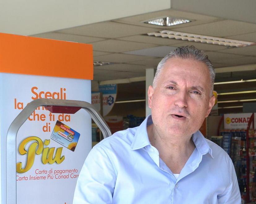 Rapina la Conad a S. Filippo e porta via duemila euro 