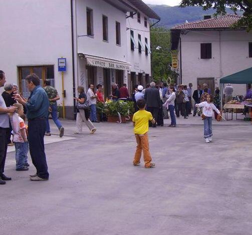 Rivoreta, il paese a rischio crollo 