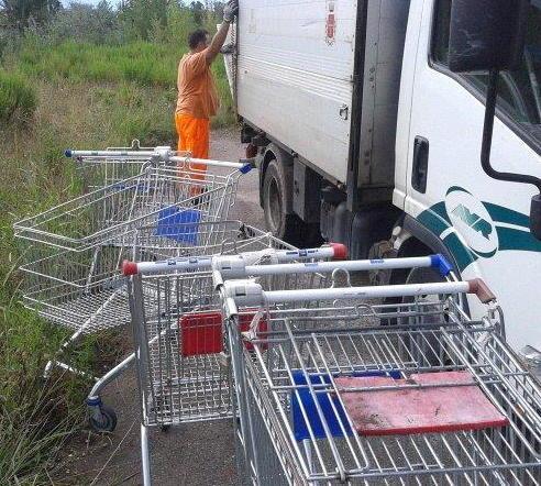 Carrelli rubati tra i ruderi dell’ex fornace Donati 