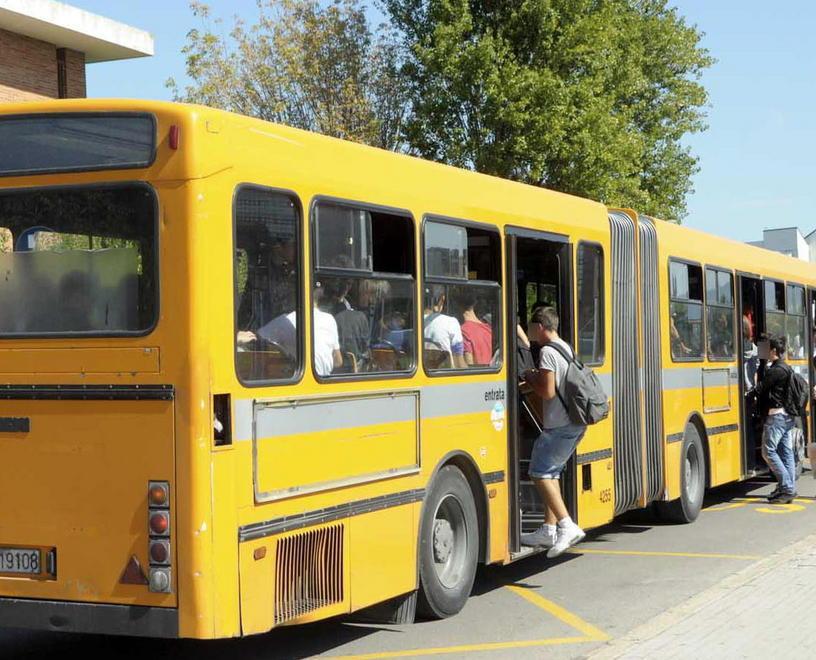 Pochi autobus di Ctt da domani è a rischio il trasporto scolastico 