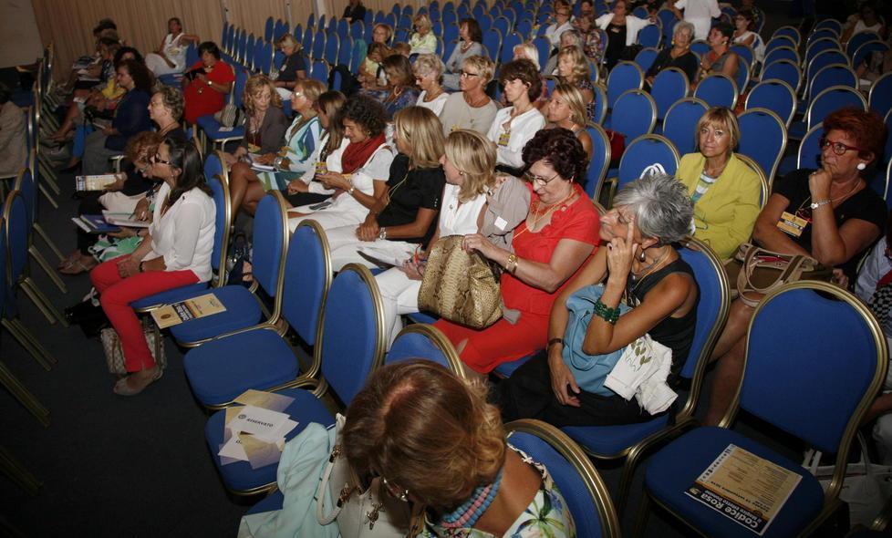 Tutte unite contro la violenza