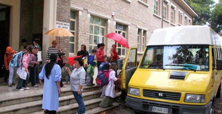 Scuolabus, la gara è andata deserta 