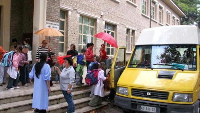 Scuolabus, la gara è andata deserta