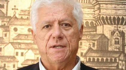 «No ai candidati delle cordate»