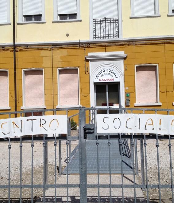 Centro sociale in crisi «A fine anno chiudiamo» 