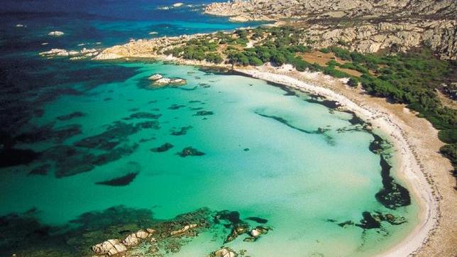Bagno proibito nelle acque dell’Asinara, due tedeschi denunciati