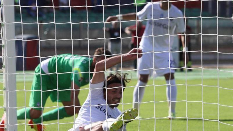 Il Cagliari si fa del male da solo