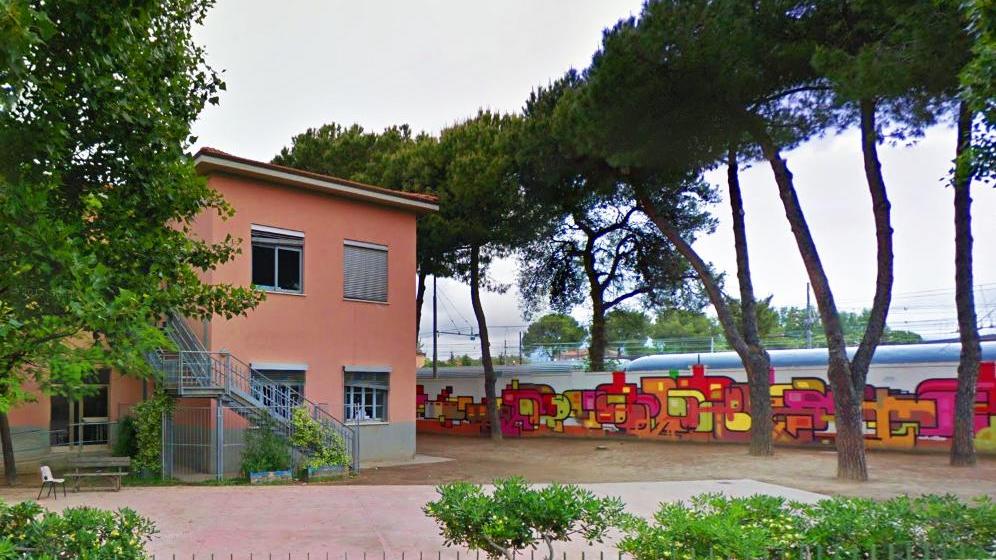 I genitori denunciano: la scuola di Sant'Ermete è tutta rattoppi