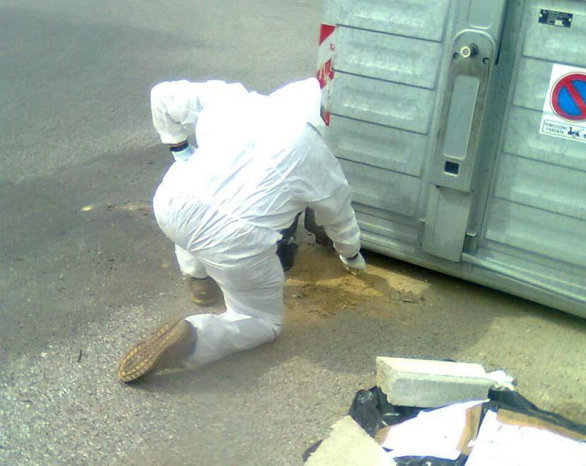 Eternit abbandonato a Salviano, rimossi oltre 60 chili di materiale 