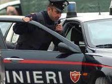 Lido di Camaiore: ferisce 2 giovani con una mazza da baseball 