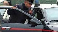 Lido di Camaiore: ferisce 2 giovani con una mazza da baseball