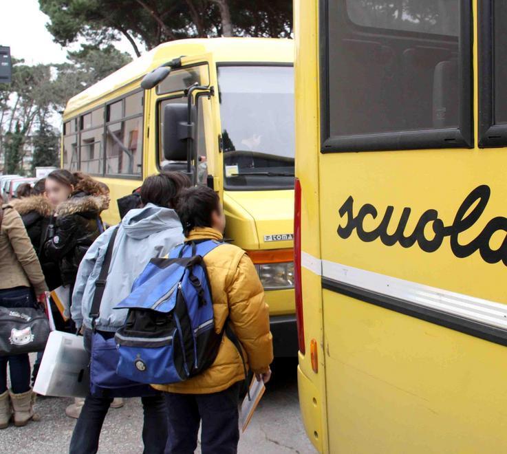 La scuola inizia all’insegna degli aumenti sui servizi 